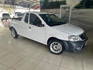 2024 Nissan NP200 1.6i safety pack (aircon)