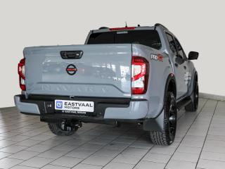 Nissan Navara 2.5DDTi double cab PRO-4X 4x4