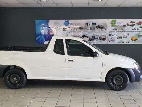 Image Nissan NP200 1.6i safety pack (aircon)