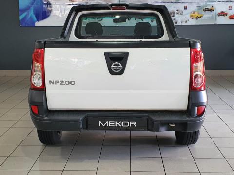 Image Nissan NP200 1.6i safety pack (aircon)