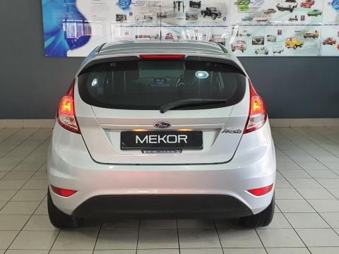 Image Ford Fiesta 5-door 1.4 Ambiente (aircon+audio)