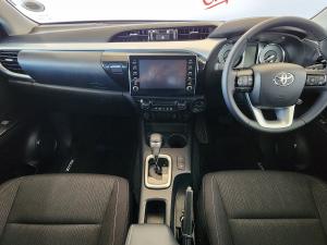 Toyota Hilux 2.8GD-6 48V double cab 4x4 Raider - Image 6