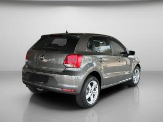 Volkswagen Polo Vivo hatch 1.6 Comfortline auto