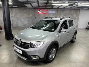 2021 Renault Sandero 900T Stepway PLUS/TECHROAD