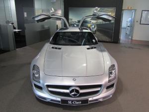 Mercedes-Benz SLS AMG - Image 12