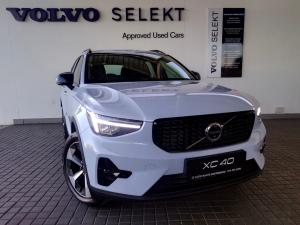 2024 Volvo XC40 B4 Plus Dark