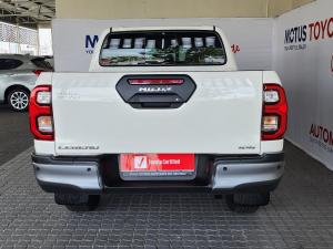 Toyota Hilux 2.8GD-6 48V double cab 4x4 Legend - Image 5