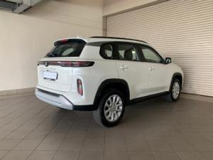 Suzuki Grand Vitara 1.5 GL manual - Image 2