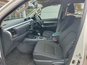 Toyota Hilux 2.8GD-6 48V double cab 4x4 Raider - Image 7