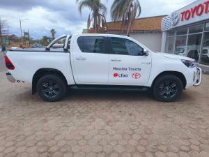 Toyota Hilux 2.8GD-6 48V double cab 4x4 Raider - Image 3