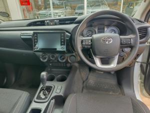 Toyota Hilux 2.4GD-6 Xtra cab Raider auto - Image 9