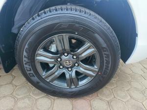 Toyota Hilux 2.4GD-6 Xtra cab Raider auto - Image 15
