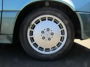 Mercedes-Benz SL 500 automatic - Image 4