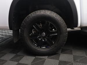 Volkswagen Amarok 2.0TDI double cab Life 4Motion auto - Image 7