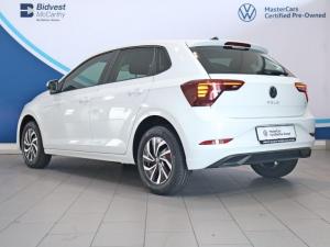 Volkswagen Polo hatch 1.0TSI Life manual - Image 5