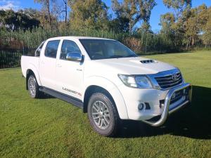 Toyota Hilux 3.0D-4D double cab 4x4 Raider Legend 45 auto - Image 1