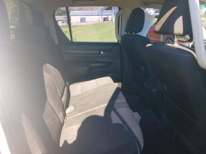 Toyota Hilux 2.8GD-6 double cab 4x4 Raider - Image 16