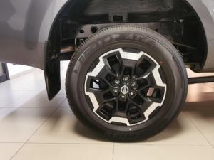 Nissan Navara 2.5DDTi double cab LE - Image 7