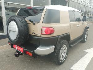Toyota FJ Cruiser FJ Cruiser - Image 3
