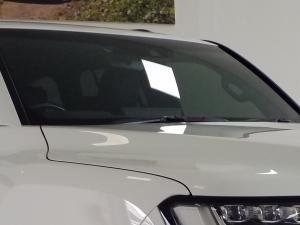 Toyota Land Cruiser 300 3.5T ZX - Image 8