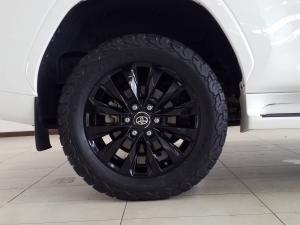 Toyota Land Cruiser 300 3.5T ZX - Image 9