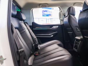 GWM P500 2.0T HEV double cab Ultra Luxury 4x4 - Image 15