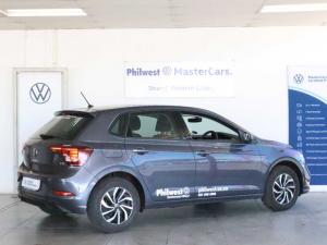 Volkswagen Polo hatch 1.0TSI Life manual - Image 5