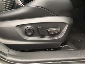 Toyota Corolla 1.8 Hybrid XS - Image 27