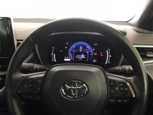 Toyota Corolla 1.8 Hybrid XS - Image 39