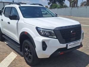 2023 Nissan Navara 2.5DDTI PRO-4X 4X4 automatic D/C