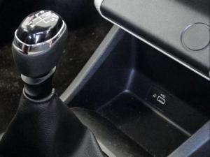 Renault Triber 1.0 Zen - Image 18