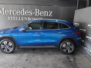 Mercedes-Benz GLA GLA200 Progressive