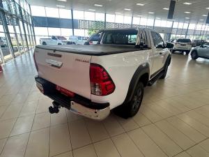Toyota Hilux 2.4GD-6 Xtra cab Raider manual - Image 2