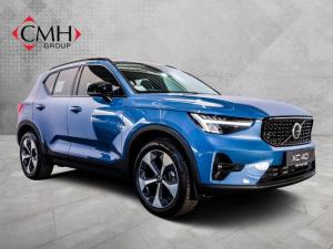 2024 Volvo XC40 B3 Plus Dark