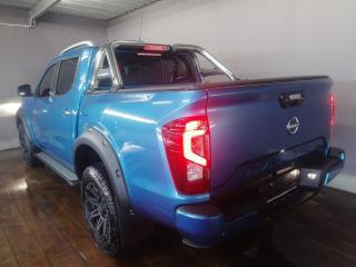 Nissan Navara 2.5DDTi double cab LE Plus