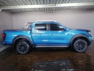 Nissan Navara 2.5DDTi double cab LE Plus