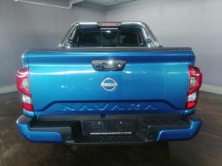 Nissan Navara 2.5DDTi double cab LE Plus