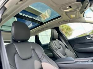 Volvo XC60 B5 AWD Plus Bright - Image 11