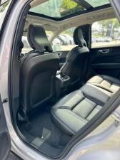 Volvo XC60 B5 AWD Plus Bright - Image 16