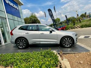 Volvo XC60 B5 AWD Plus Bright - Image 8