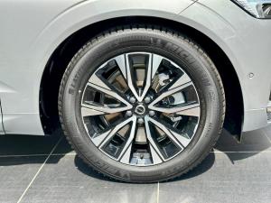 Volvo XC60 B5 AWD Plus Bright - Image 9