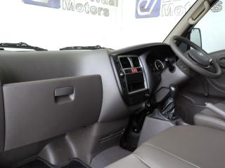 Hyundai H-100 Bakkie 2.6D deck