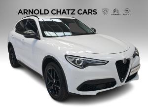 2019 Alfa Romeo Stelvio 2.0T B-Tech Q4