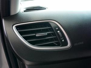 Toyota Starlet 1.4 Xi - Image 10