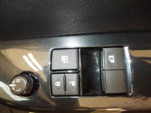 Toyota Hilux 2.0 single cab S (aircon) - Image 8