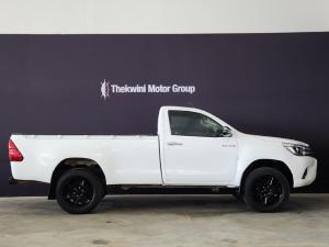 Toyota Hilux 2.8GD-6 4x4 Raider auto - Image 6