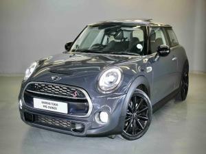 2016 MINI Cooper S automatic