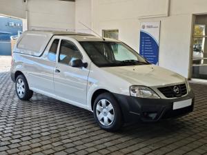 2023 Nissan NP200 1.6i safety pack (aircon)