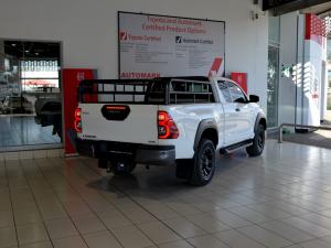 Toyota Hilux 2.8GD-6 Xtra cab 4x4 Legend manual - Image 2