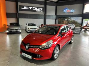 2015 Renault Clio IV 900 T Expression 5-Door